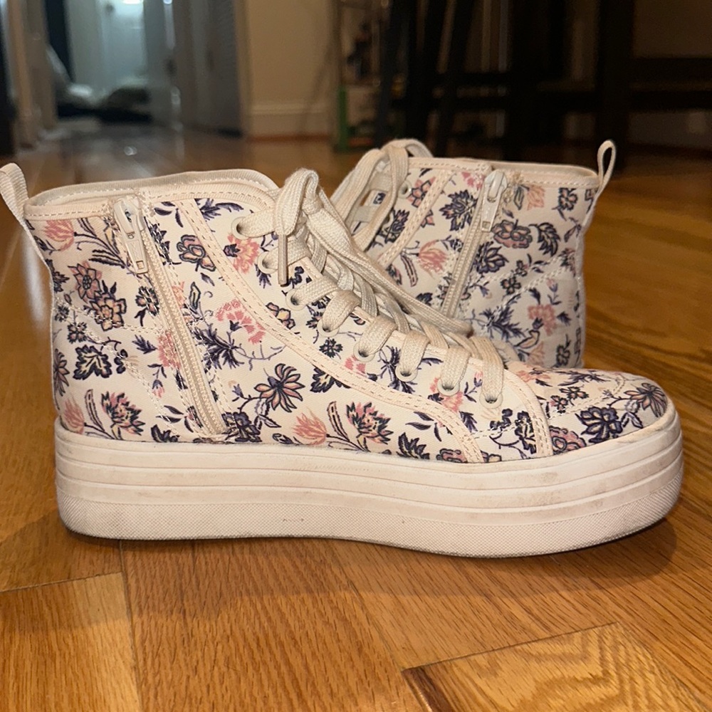 Floral platform sneakers